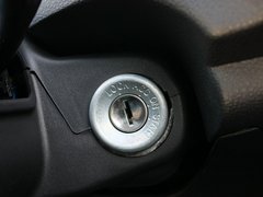 2012款 1.0 手动 两厢标准型