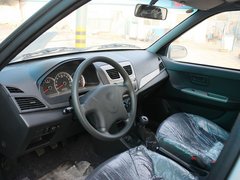 2012款 1.0 手动 两厢标准型