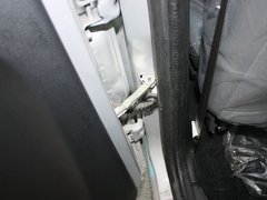 2012款 1.0 手动 两厢标准型