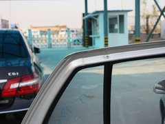 2012款 1.0 手动 两厢标准型