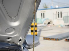 2012款 1.0 手动 两厢标准型