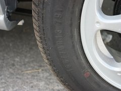 2012款 1.0 手动 两厢标准型