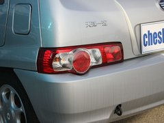 2012款 1.0 手动 两厢标准型