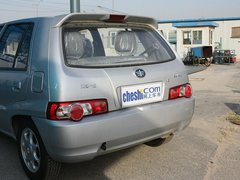 2012款 1.0 手动 两厢标准型