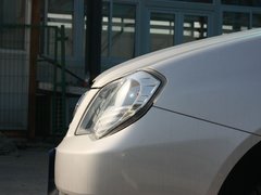 2012款 1.0 手动 两厢标准型