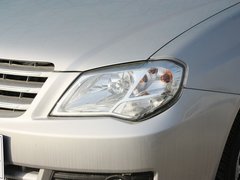 2012款 1.0 手动 两厢标准型