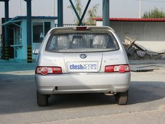 2012款 1.0 手动 两厢标准型