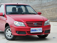 2012款 1.0 手动 三厢基本型