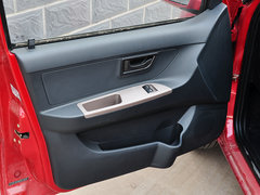 2012款 1.0 手动 三厢基本型