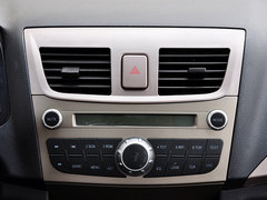 2012款 1.0 手动 三厢基本型