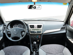 2012款 1.0 手动 三厢基本型
