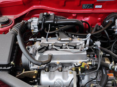 2012款 1.0 手动 三厢基本型