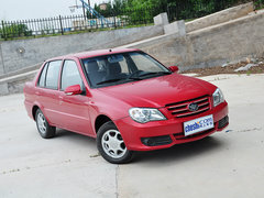 2012款 1.0 手动 三厢基本型