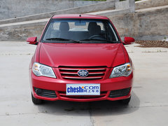 2012款 1.0 手动 三厢基本型
