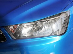 2012款 两厢 1.6 自动 乐享型