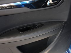 2012款 两厢 1.6 自动 乐享型