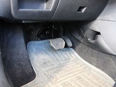 2012款 两厢 1.6 自动 乐享型