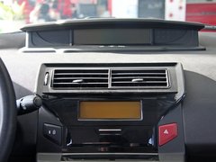 2012款 两厢 1.6 自动 乐享型