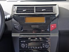 2012款 两厢 1.6 自动 乐享型