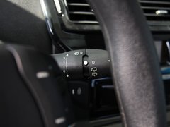 2012款 两厢 1.6 自动 乐享型