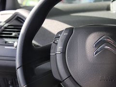 2012款 两厢 1.6 自动 乐享型