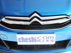 2012款 两厢 1.6 自动 乐享型