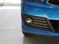 2012款 两厢 1.6 自动 乐享型