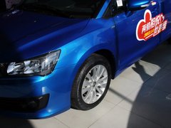 2012款 两厢 1.6 自动 乐享型