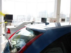 2012款 两厢 1.6 自动 乐享型