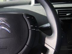 2012款 两厢 1.6 自动 乐享型