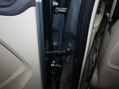 2012款 两厢 1.8L 自动 经典时尚型