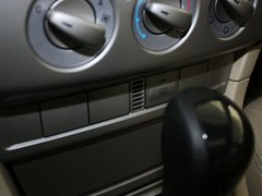 2012款 两厢 1.8L 自动 经典时尚型