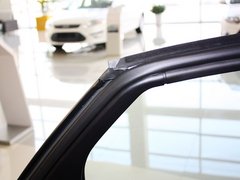 2012款 三厢 1.8L 自动 经典基本型