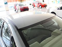 2012款 三厢 1.8L 自动 经典基本型