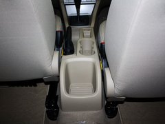 2012款 三厢 1.8L 自动 经典基本型