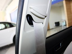2012款 三厢 1.8L 自动 经典基本型