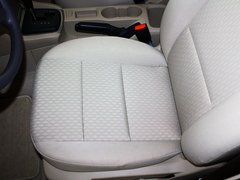 2012款 三厢 1.8L 自动 经典基本型