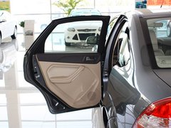 2012款 三厢 1.8L 自动 经典基本型