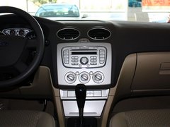 2012款 三厢 1.8L 自动 经典基本型