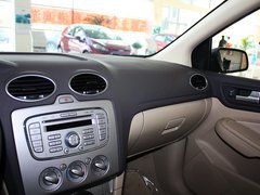 2012款 三厢 1.8L 自动 经典基本型