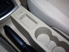 2012款 三厢 1.8L 自动 经典基本型