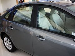 2012款 三厢 1.8L 自动 经典基本型