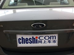 2012款 三厢 1.8L 自动 经典基本型