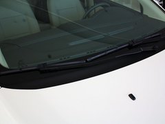 2012款 三厢 1.8L 手动 经典时尚型