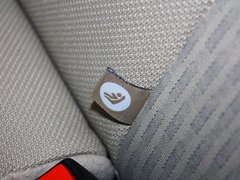 2012款 三厢 1.8L 手动 经典时尚型