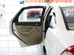 2012款 三厢 1.8L 手动 经典时尚型