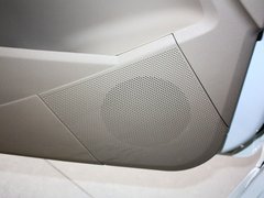 2012款 三厢 1.8L 手动 经典时尚型