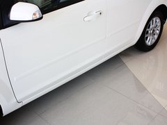 2012款 三厢 1.8L 手动 经典时尚型