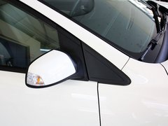 2012款 三厢 1.8L 手动 经典时尚型