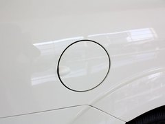 2012款 三厢 1.8L 手动 经典时尚型